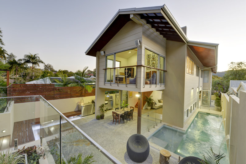 balcony view of house in Crown Street, bardon